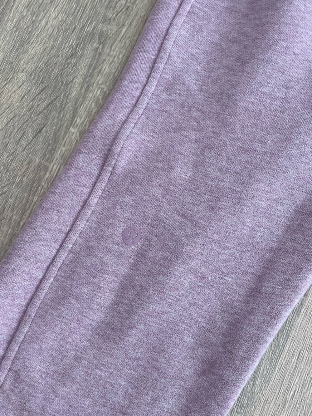 Lululemon Scuba Jogger Heathered Lilac Purple. Size 4 - Picture 4 of 11